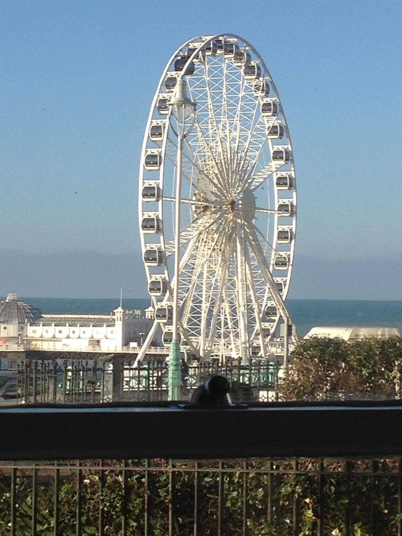 A Room With A View Brighton Exterior photo The Brighton Wheel